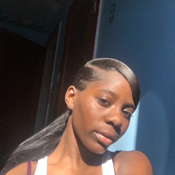 Meet your Posher, Amari - Picture 7 of 8